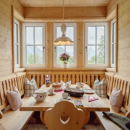 Near With Sauna *